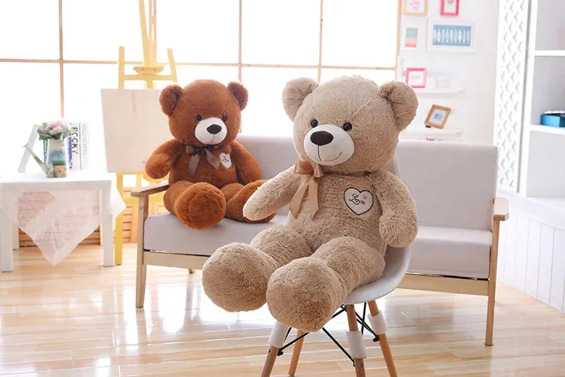 Giant Plush Teddy Bear: Adorable Soft Toy for Cuddles & Comfort