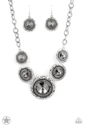 Global Glamour-Silver