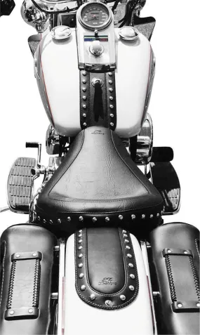 Mustang Studded Tank Bib for Harley Davidson 1993-2003 FXDWG