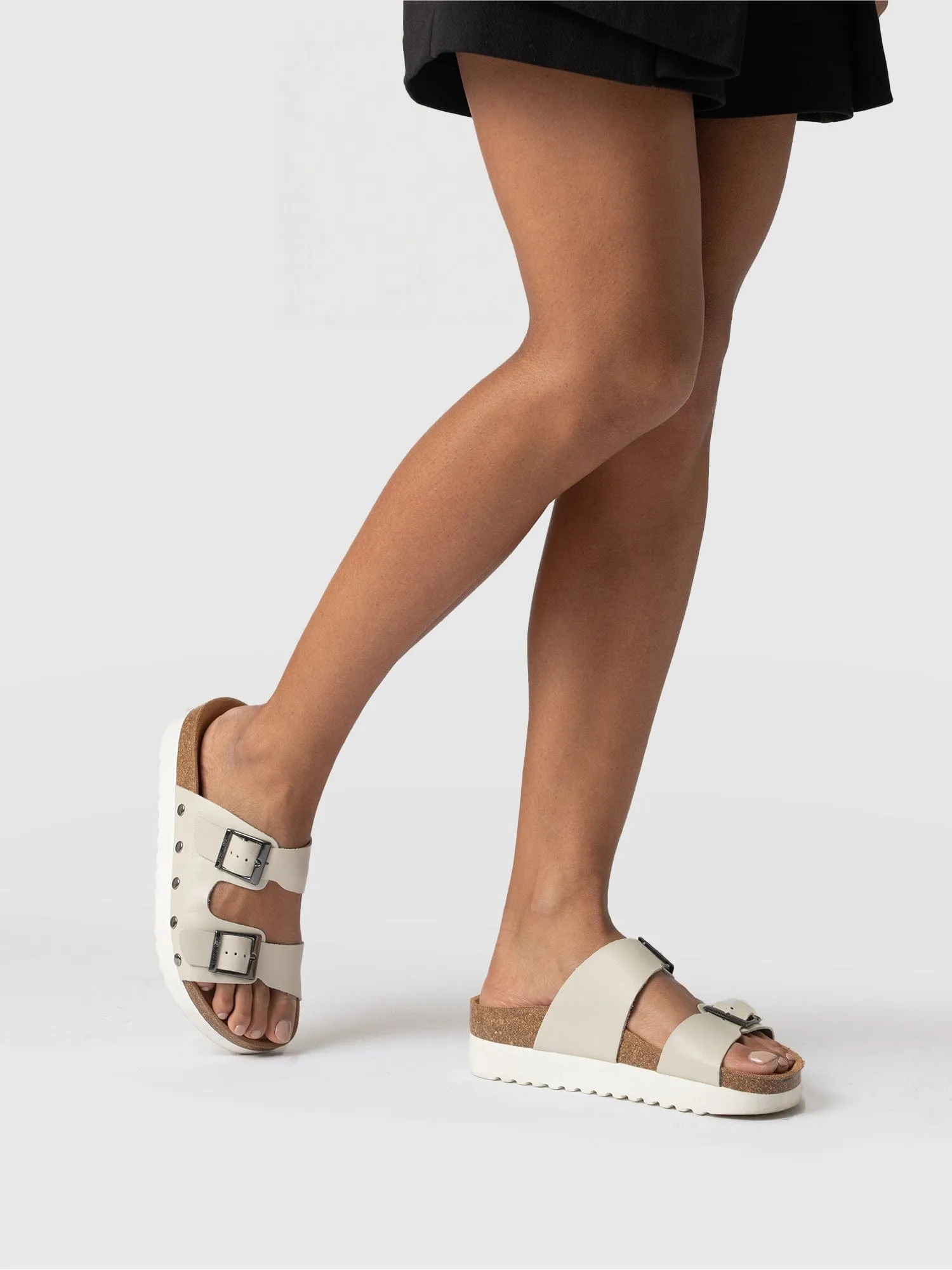 Sutton Slide - Cream Studded