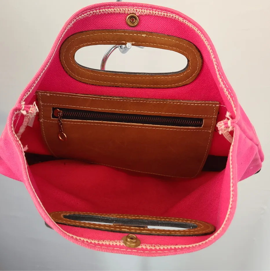 Vintage 1960s Pink Bermuda Bag